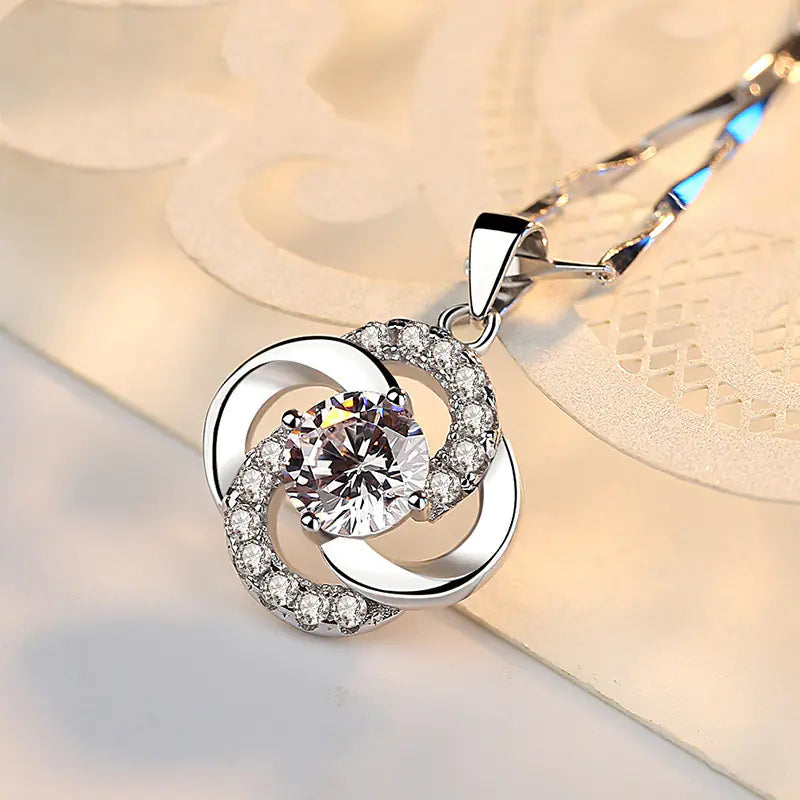 S925 Silver Clover Necklace for Women - Simple Pendant