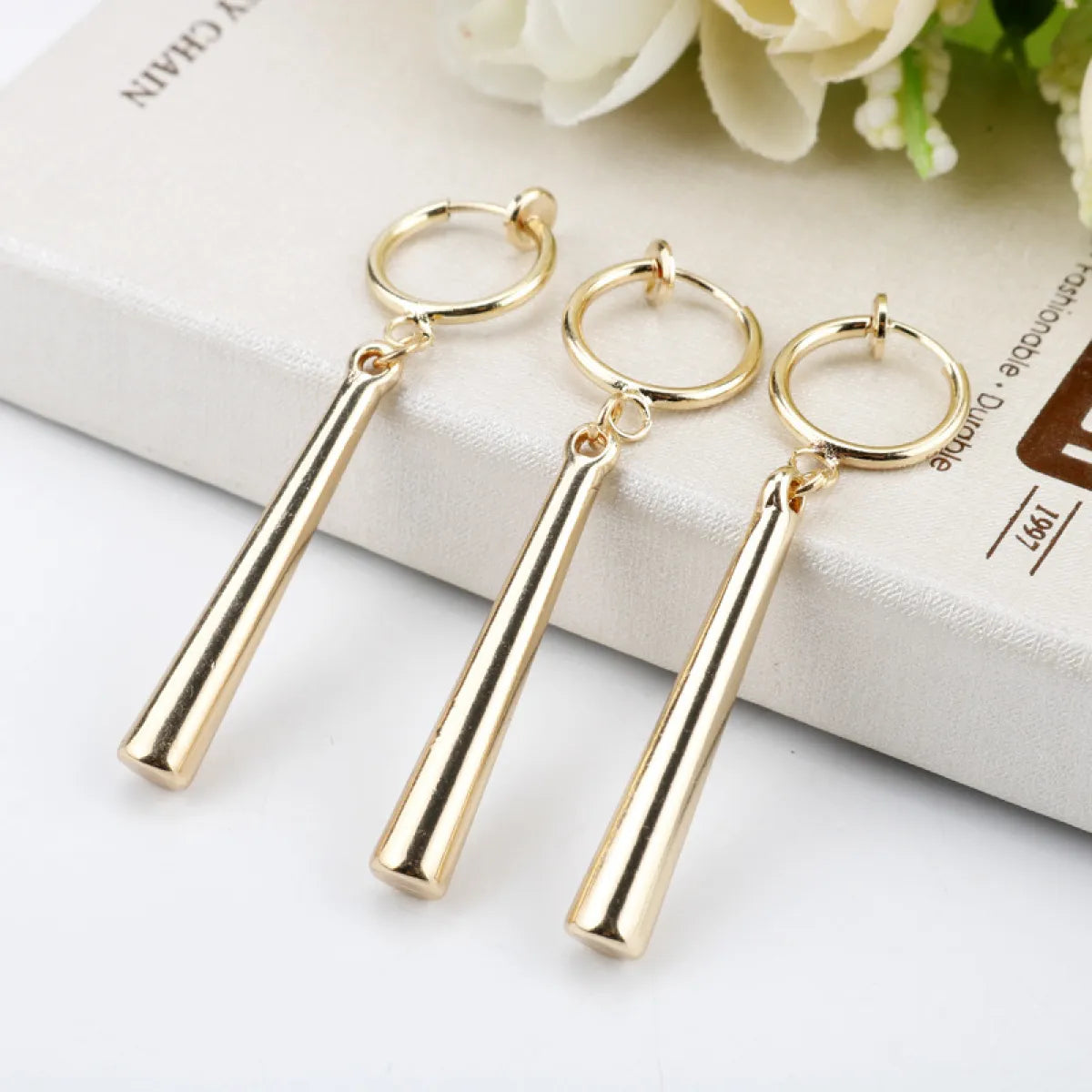 Chic Geometric Gold Earrings