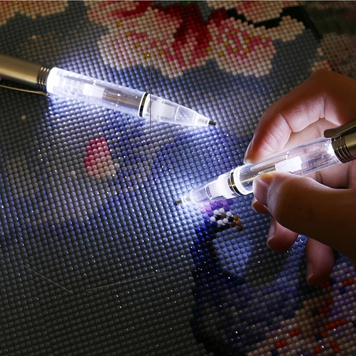 1pc Pen With Led Light Stone DIY Diamond Painting Cross Stitch Point Pen Tool Embroidery Mosaic Accessories light up in the dark